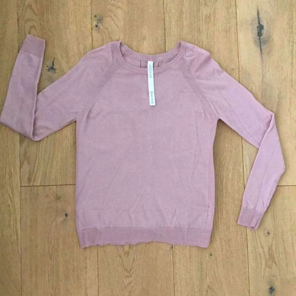 Lululemon light sweatshirt with cross lace on back